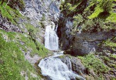 2CB7E49B-B930-43F5-A866-8F5AAC2AA3B0